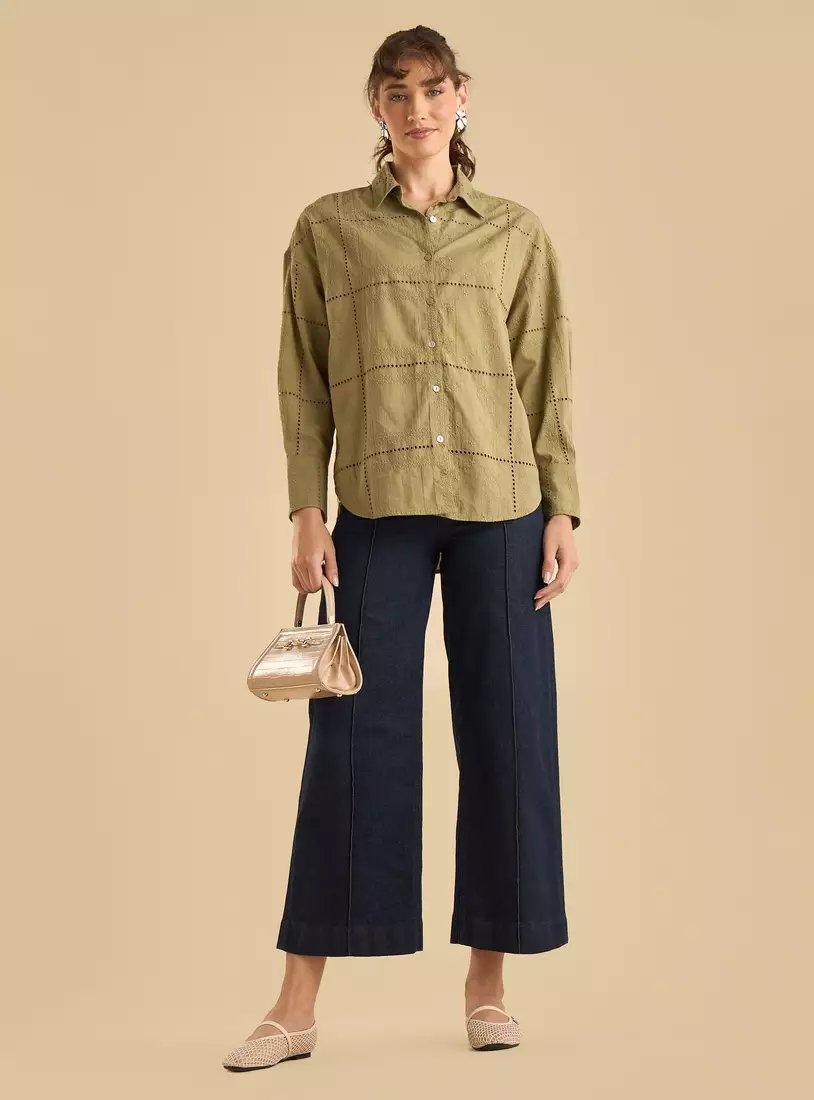 Embroidered loose shirt