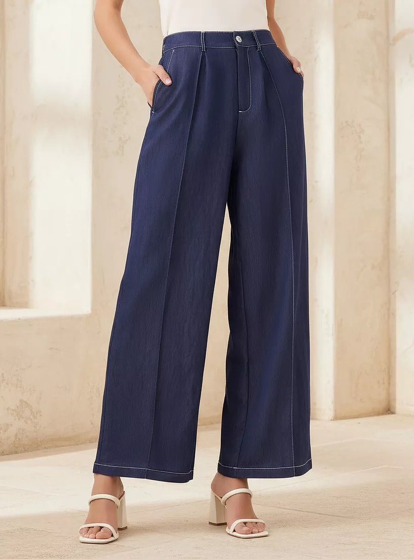 بنطلون واسع الساقين بكسرات