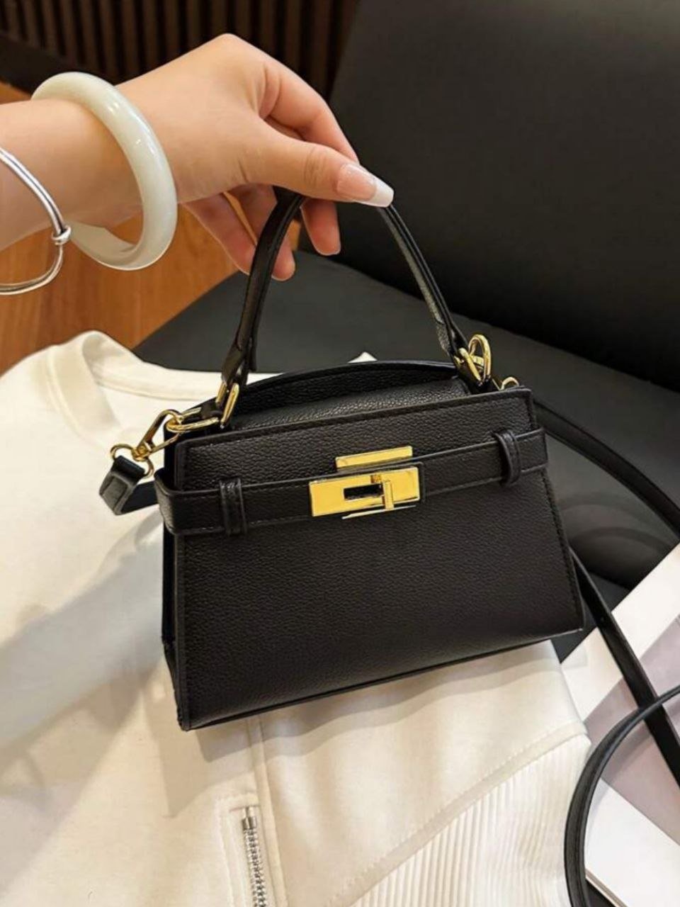 حقيبة يد نسائية عصرية راقية بنقشة جلد الليتشي