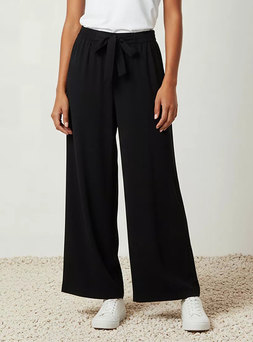 بنطلون بالازو واسع الساق بخصر مرن وحزام وجيوب